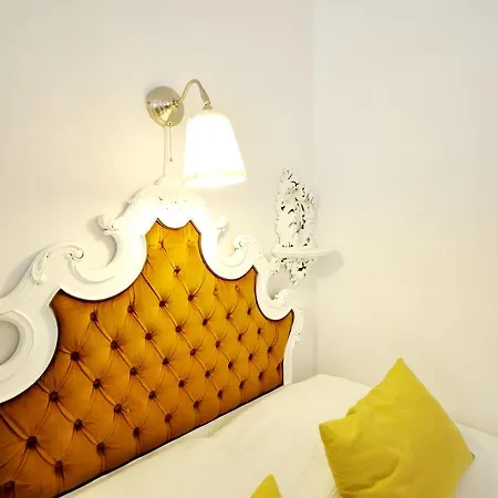 Awesome Studio With Terrace Elcano *